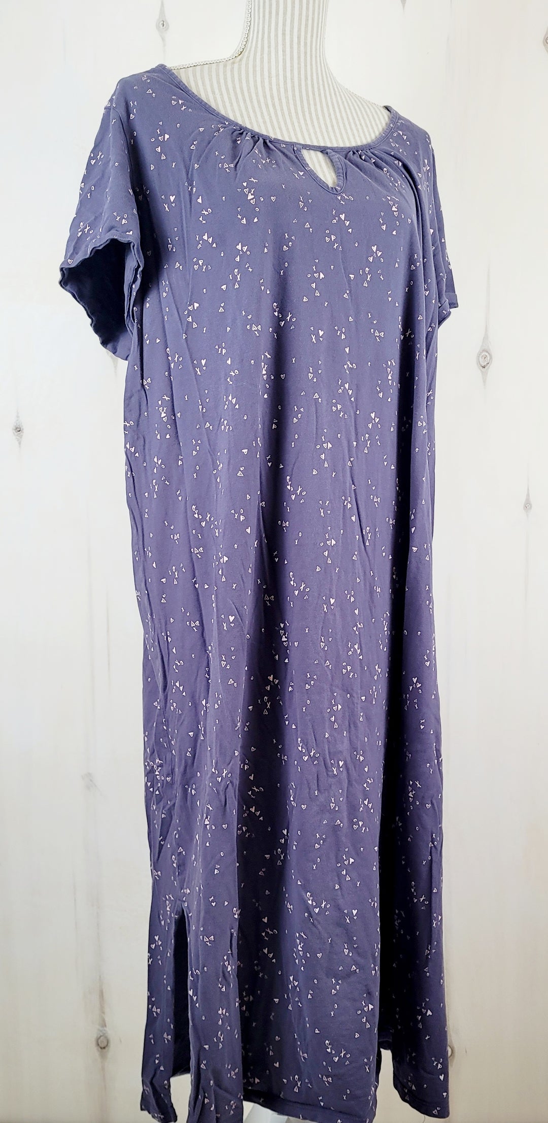 BLUE WITH HEARTS NIGHTGOWN LADIES 3XL PRE-LOVED