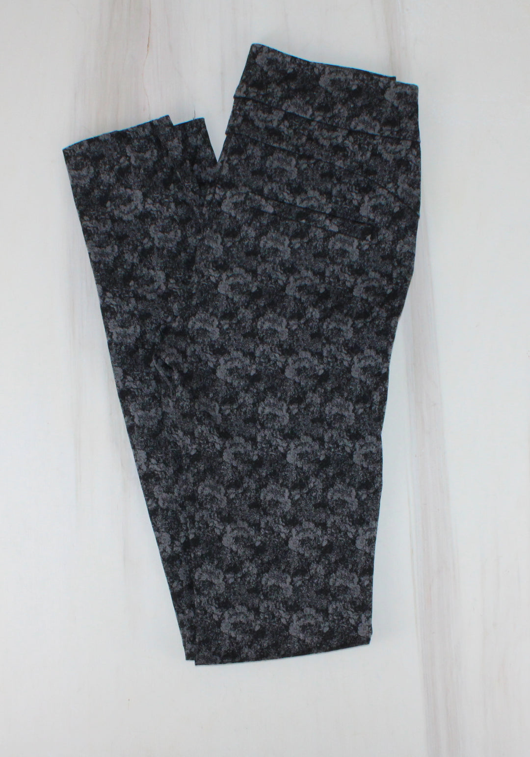 CAMBER & GRACE GREY/BLACK DRESSY PANT LADIES XS PRE-LOVED