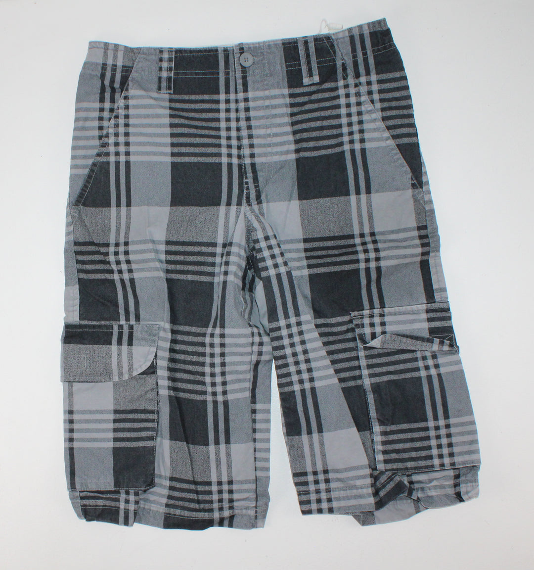 OLD NAVY GREY PLAID CARGO SHORTS 16 PRE-LOVED