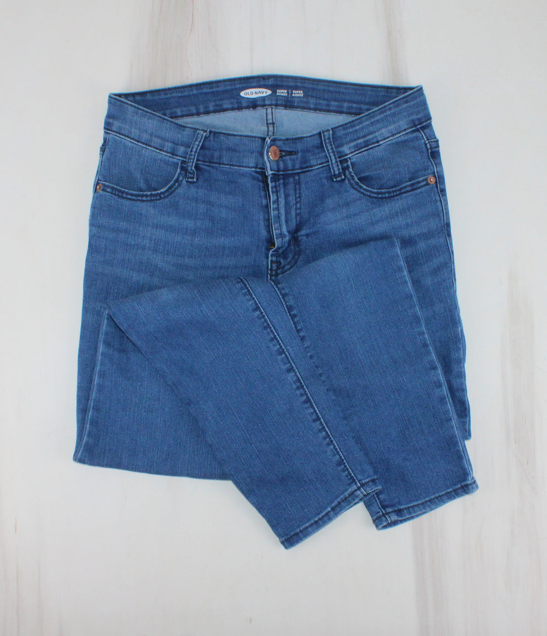 OLD NAVY SUPER SKINNY JEANS LADIES SIZE 4 PRE-LOVED