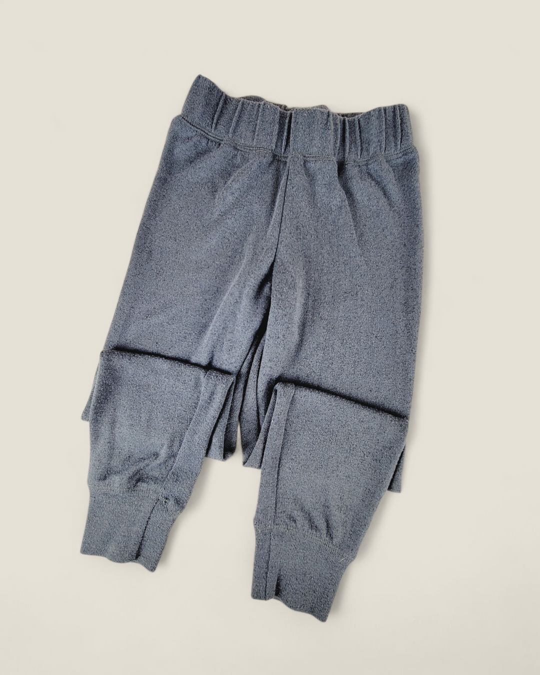THE PINK CLOSET GREY LOUNGE PANTS GIRLS 6Y PRE-LOVED