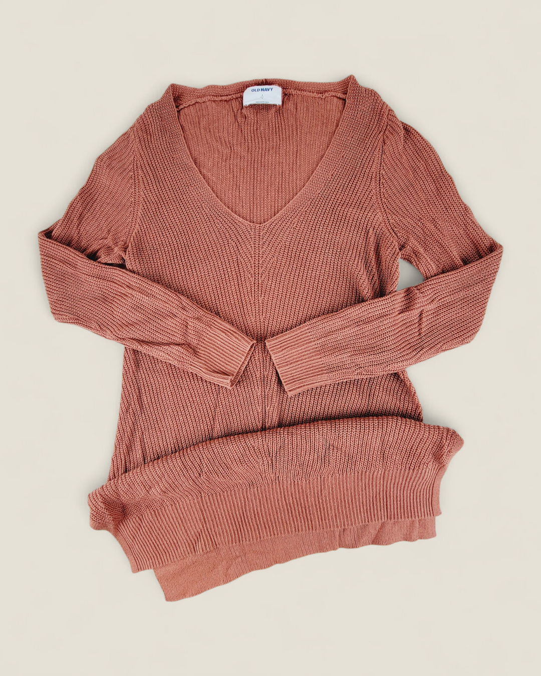 OLD NAVY RUST LONG SWEATER LADIES SMALL PRE-LOVED