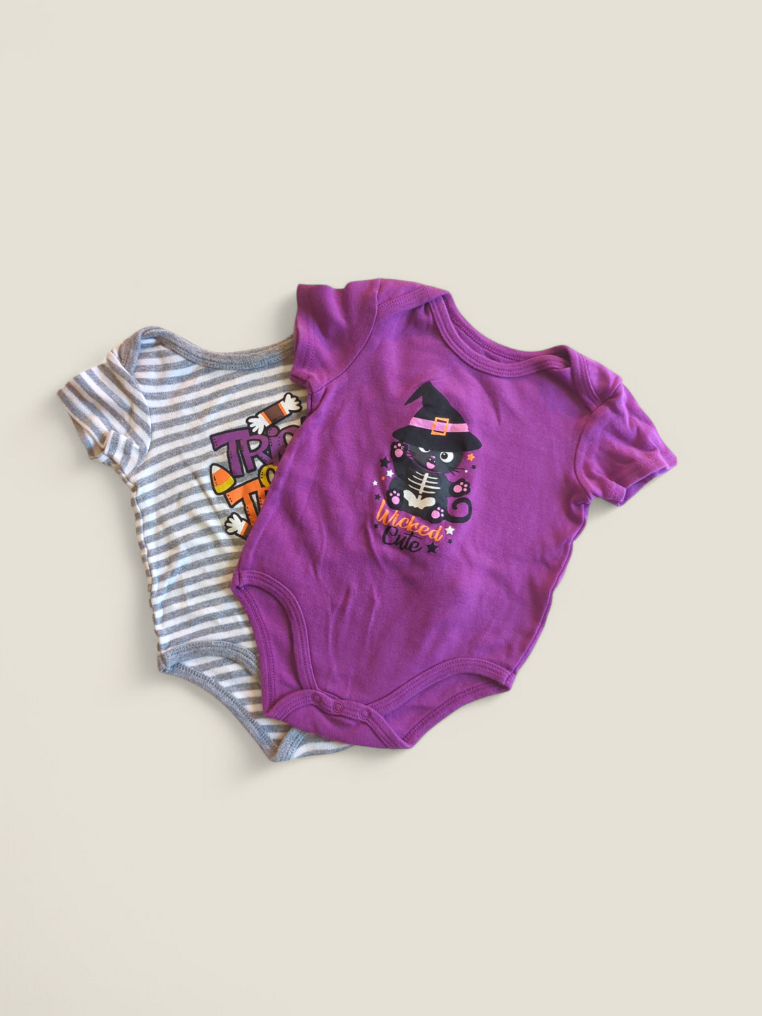 HALLOWEEN CAT ONESIES SET OF 2 12M PRE-LOVED
