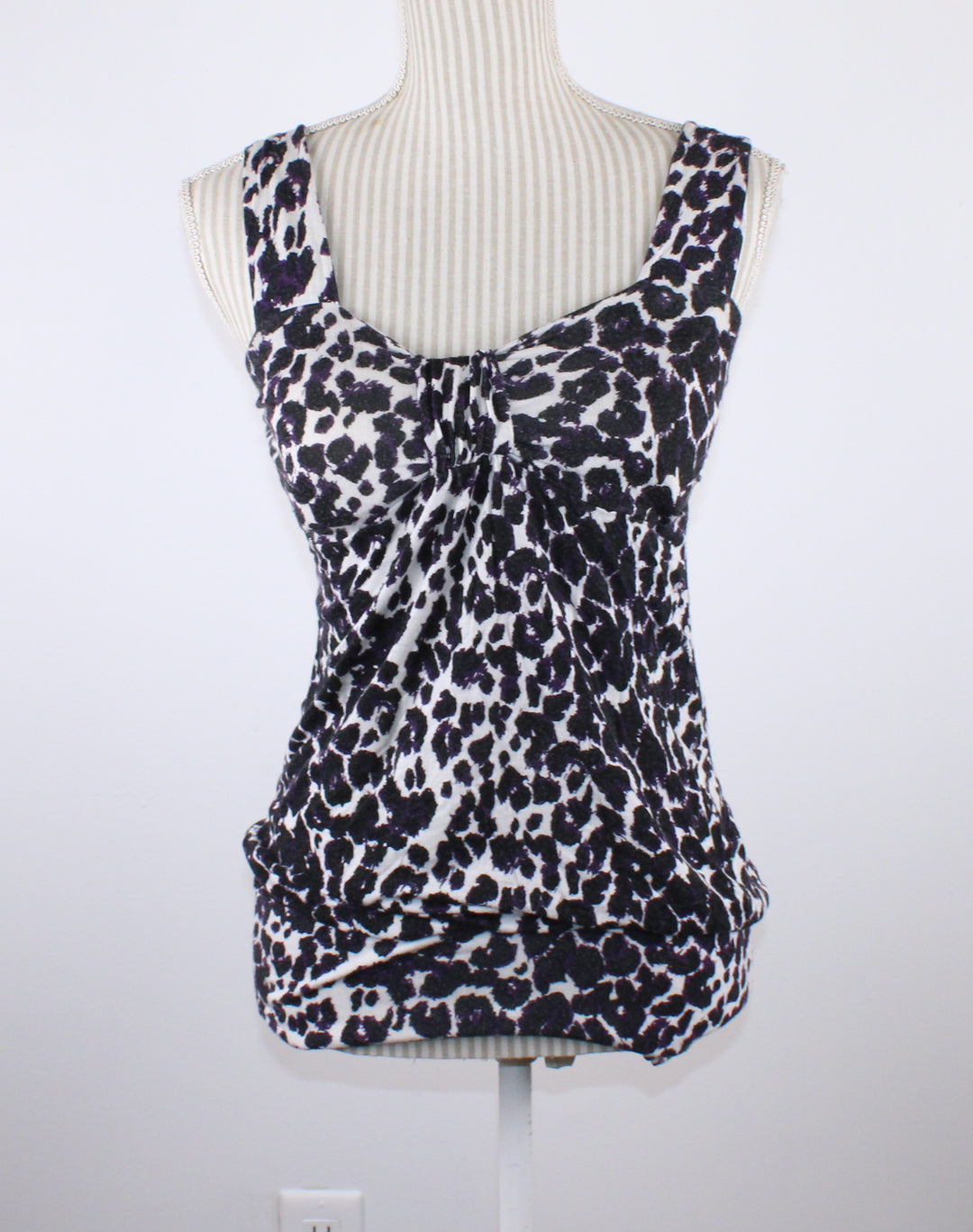BIZZ GIRL ANIMAL PRINT TOP LADIES SMALL PRE-LOVED
