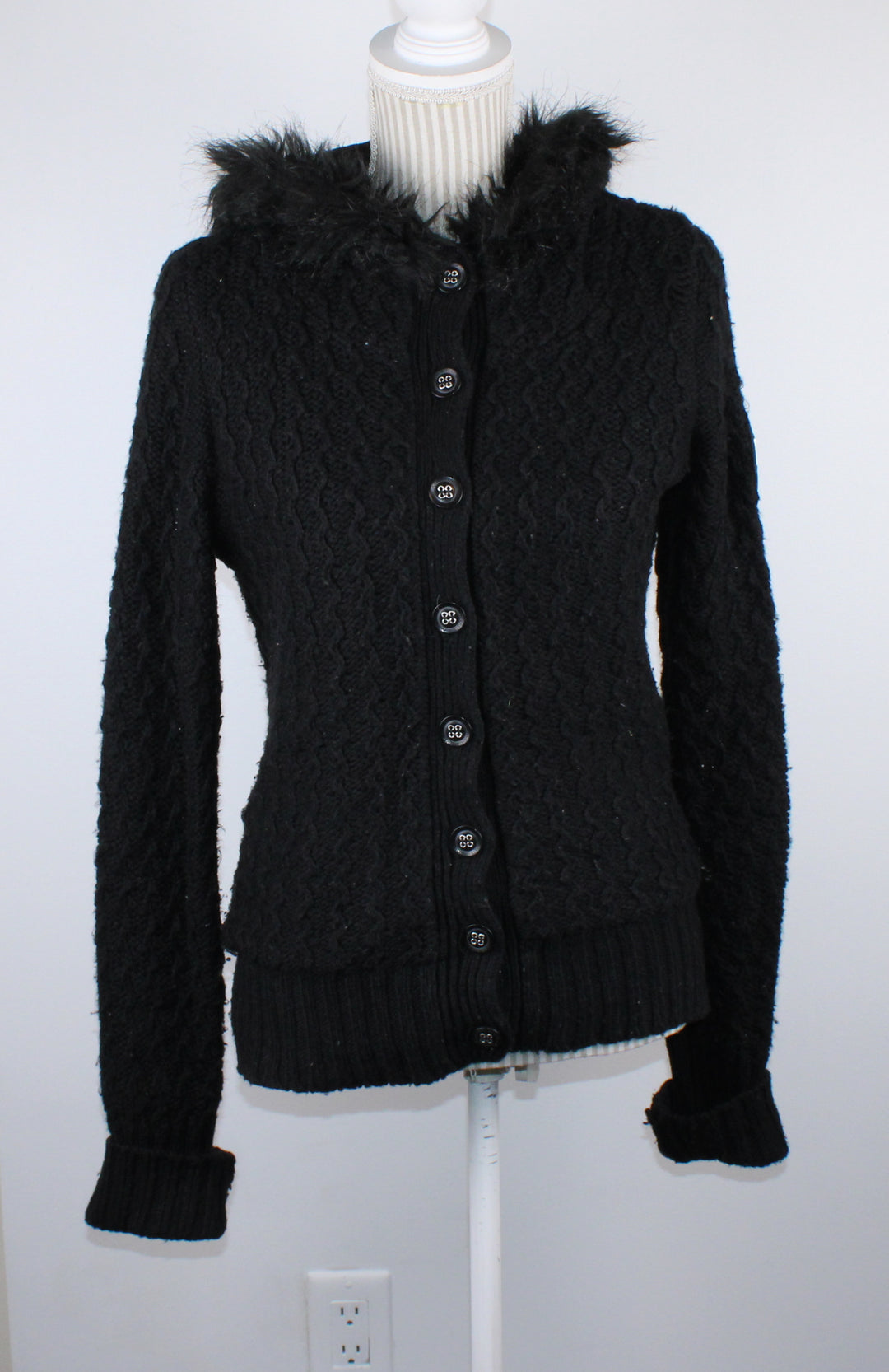 JOSHUA PERETS BLACK THICK SWEATER LADIES SMALL PRE-LOVED