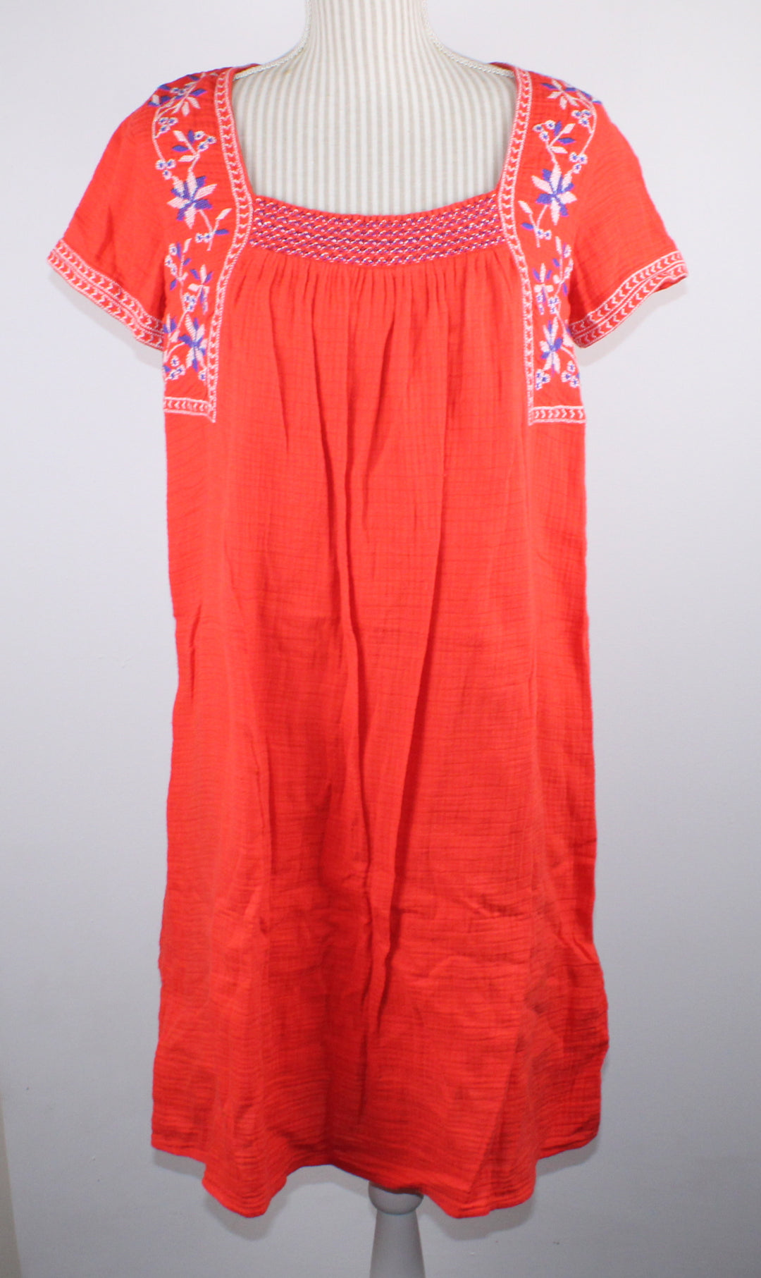 OLD NAVY STITCH CORAL DRESS LADIES SMALL (TALL) PRE-LOVED