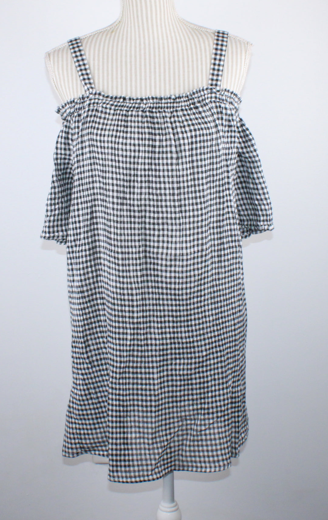 OLD NAVY CHECKERBOARD DRESS LADIES MEDIUM PRE-LOVED