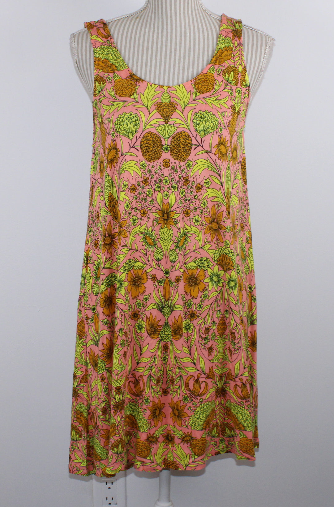 H&M FLORAL DRESS LADIES MEDIUM PRE-LOVED