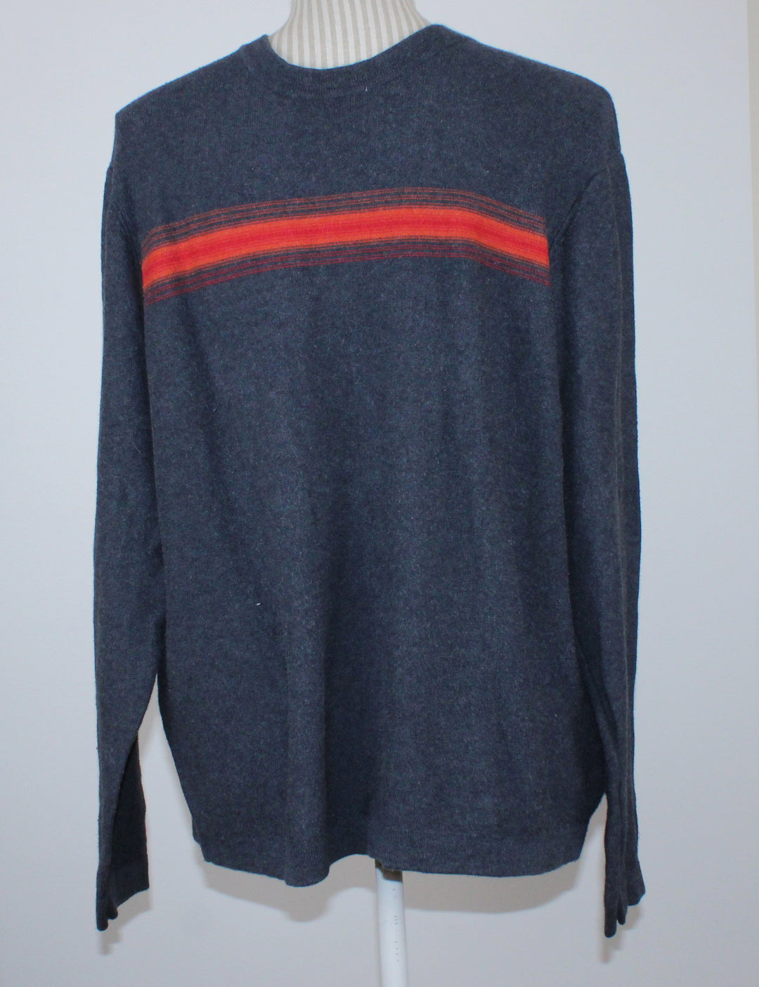 FREDERIK ANDERSON NAVY SWEATER MENS MEDIUM PRE-LOVED