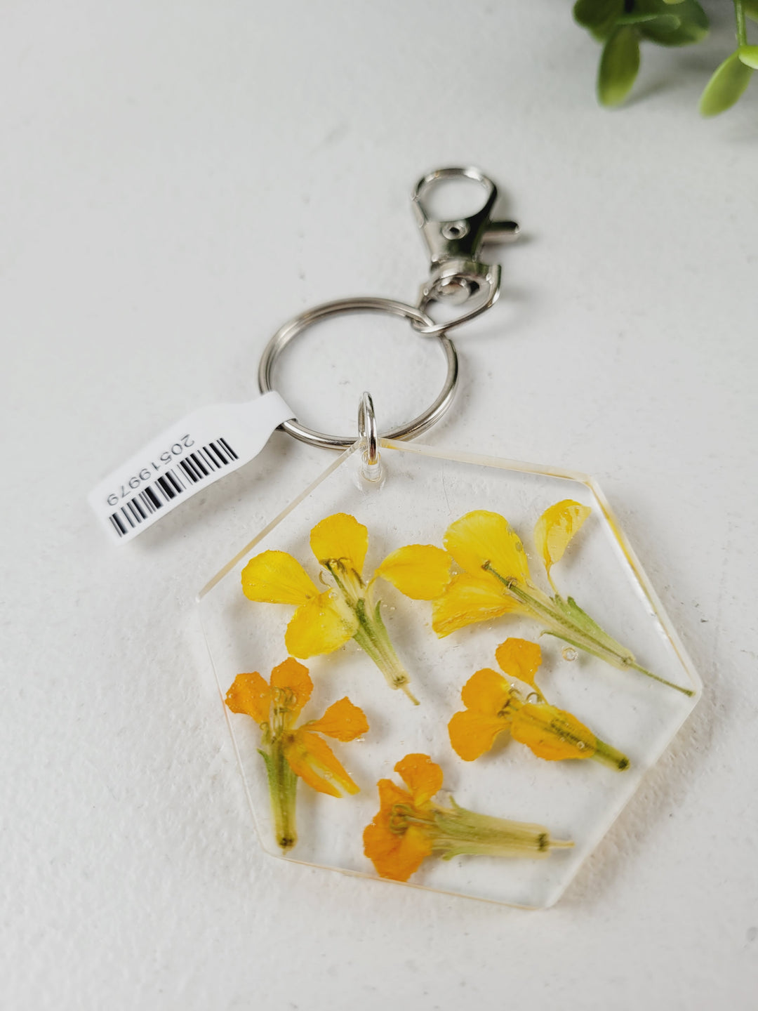 Little Pretty Designs, Floral Resin Keychains