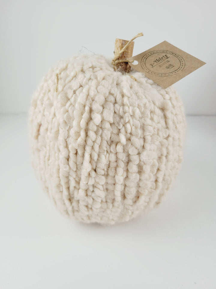 3-Thirty Design Co, Macrame Pumpkins