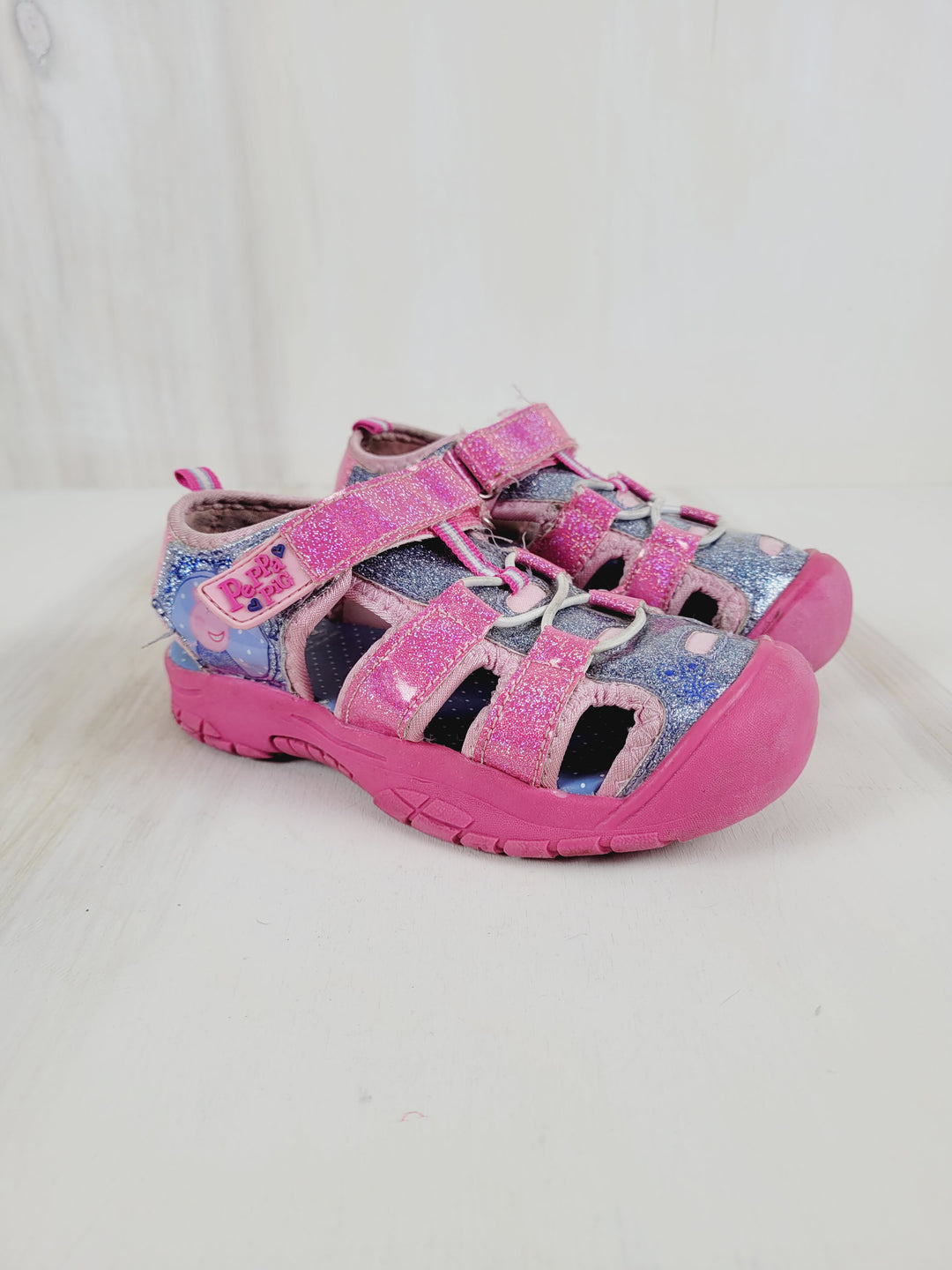 PEPPA PIG SANDALS SIZE 12 VGUC