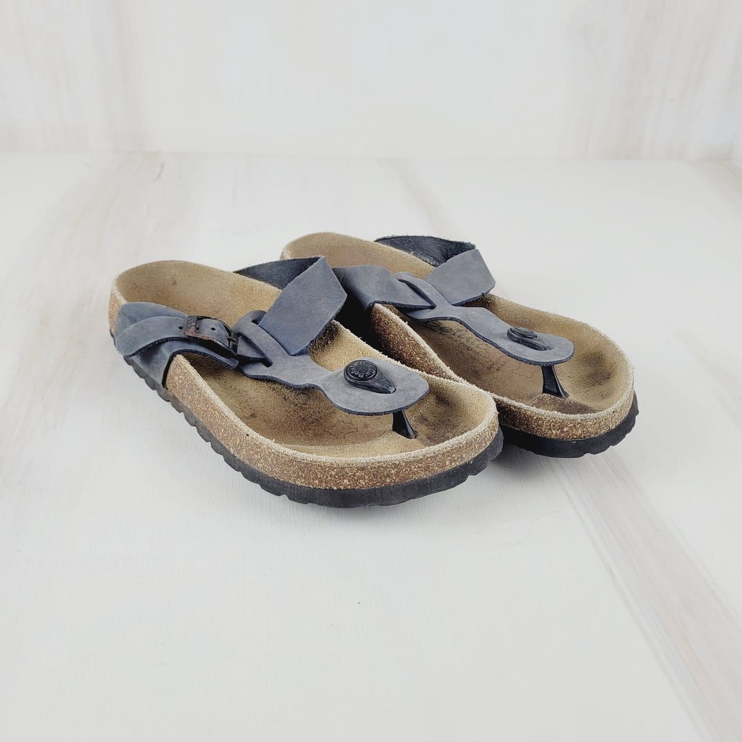 BETULA BY BIRKENSTOCK SANDALS GREY SIZE 6 YOUTH VGUC