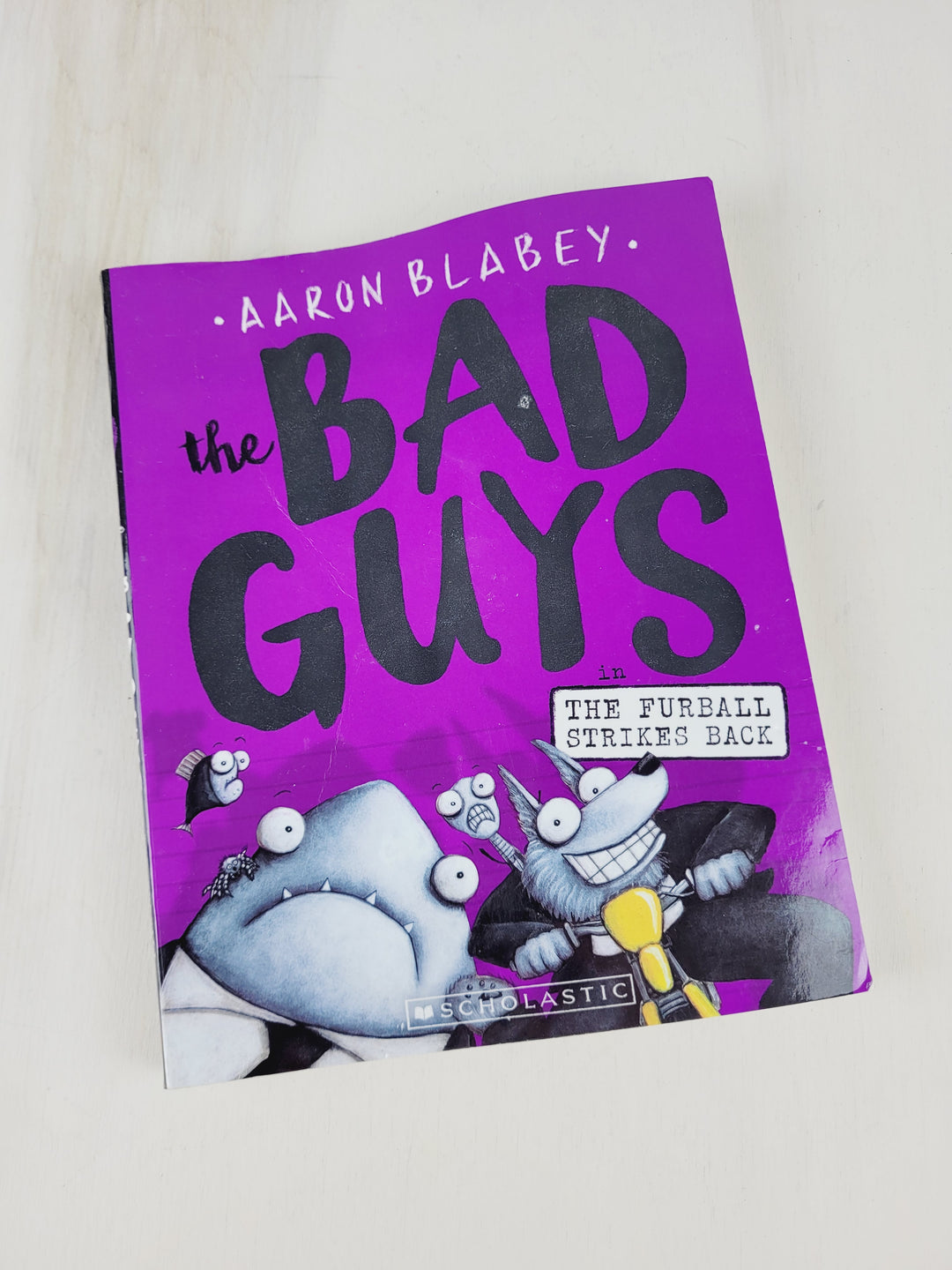 THE BAD GUYS GRAPHIC NOVEL #3 VGUC