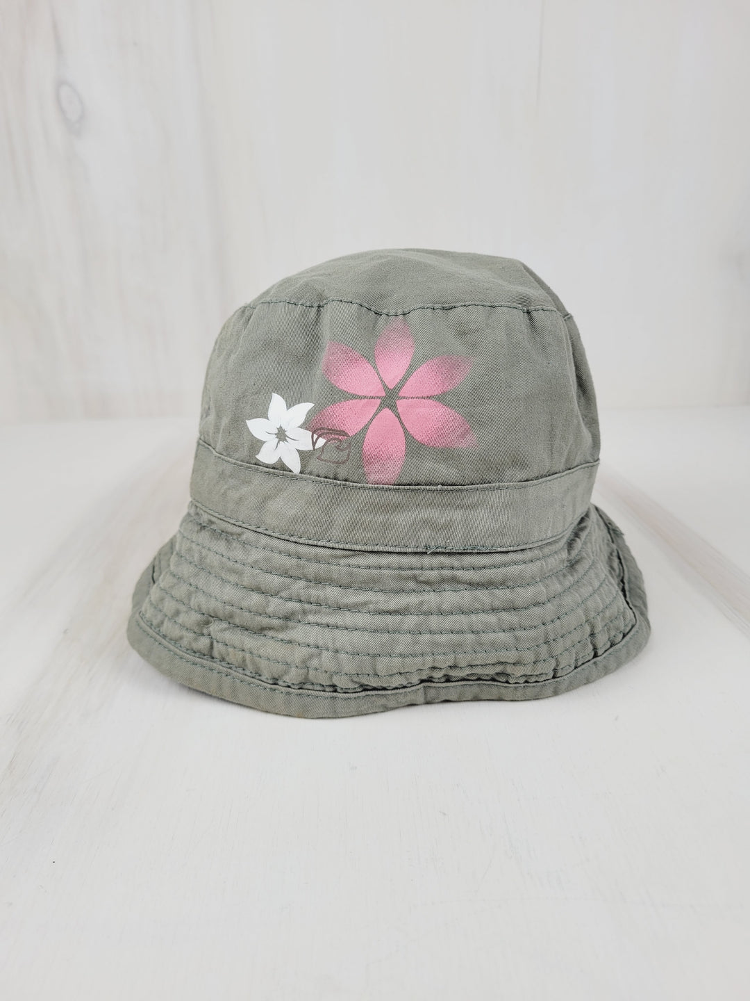 GREEN SUNHAT WITH PINK FLOWER 4-6X VGUC