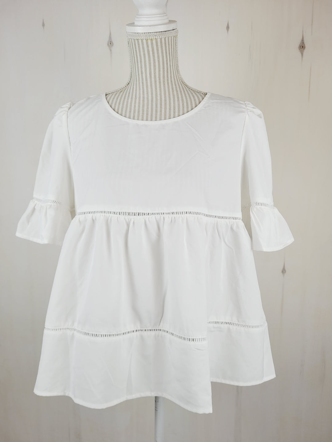 SHEIN WHITE BLOUSE LADIES MEDIUM PRE-LOVED