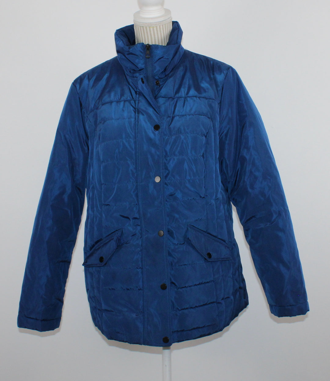 REFLECTIONS BLUE WINTER JACKET LADIES LARGE PRE-LOVED