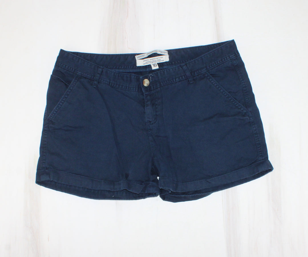 CAMPUS CREW NAVY SHORTS LADIES SIZE 10 PRE-LOVED
