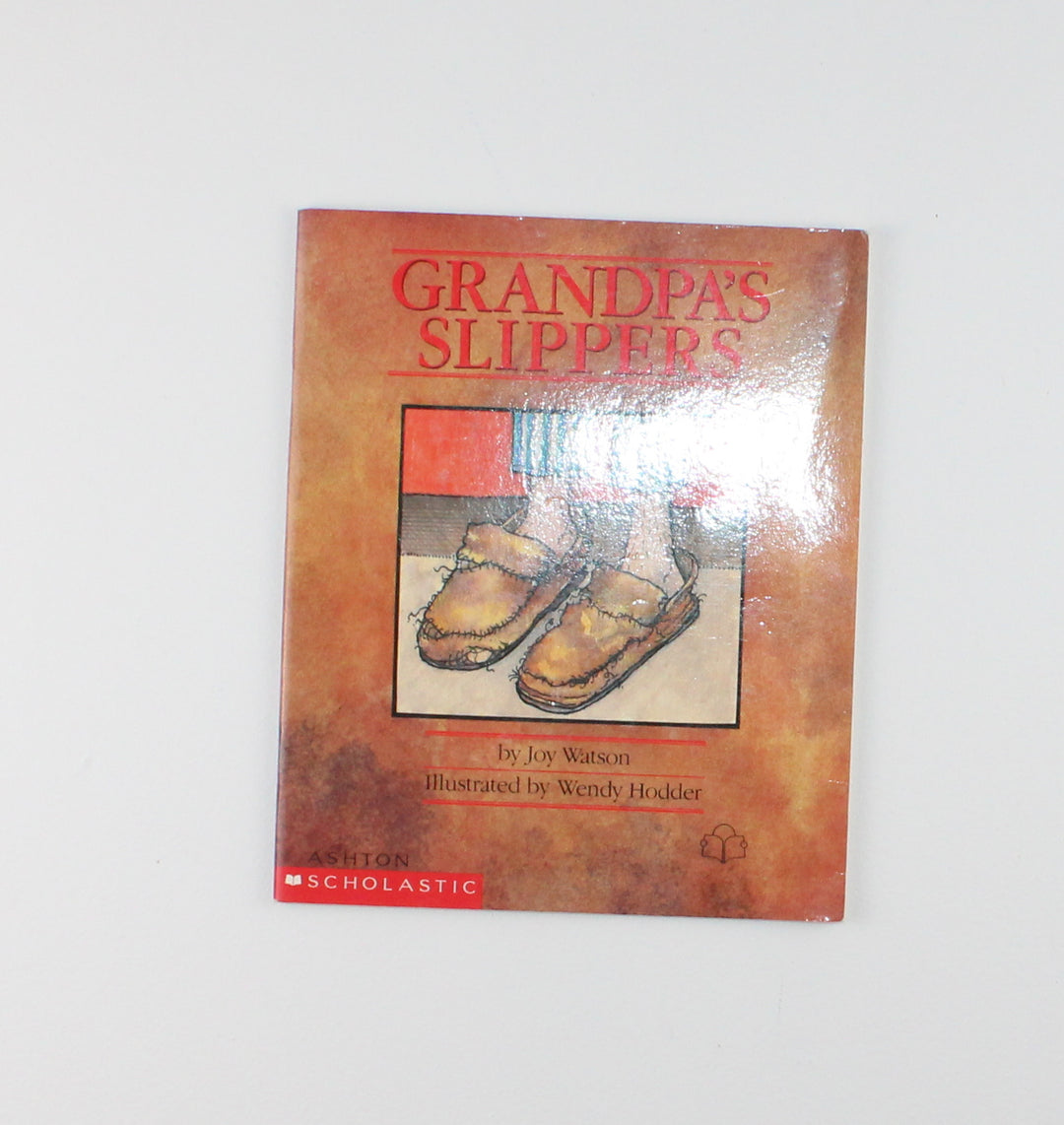 GRANDPA'S SLIPPERS STORYBOOK EUC