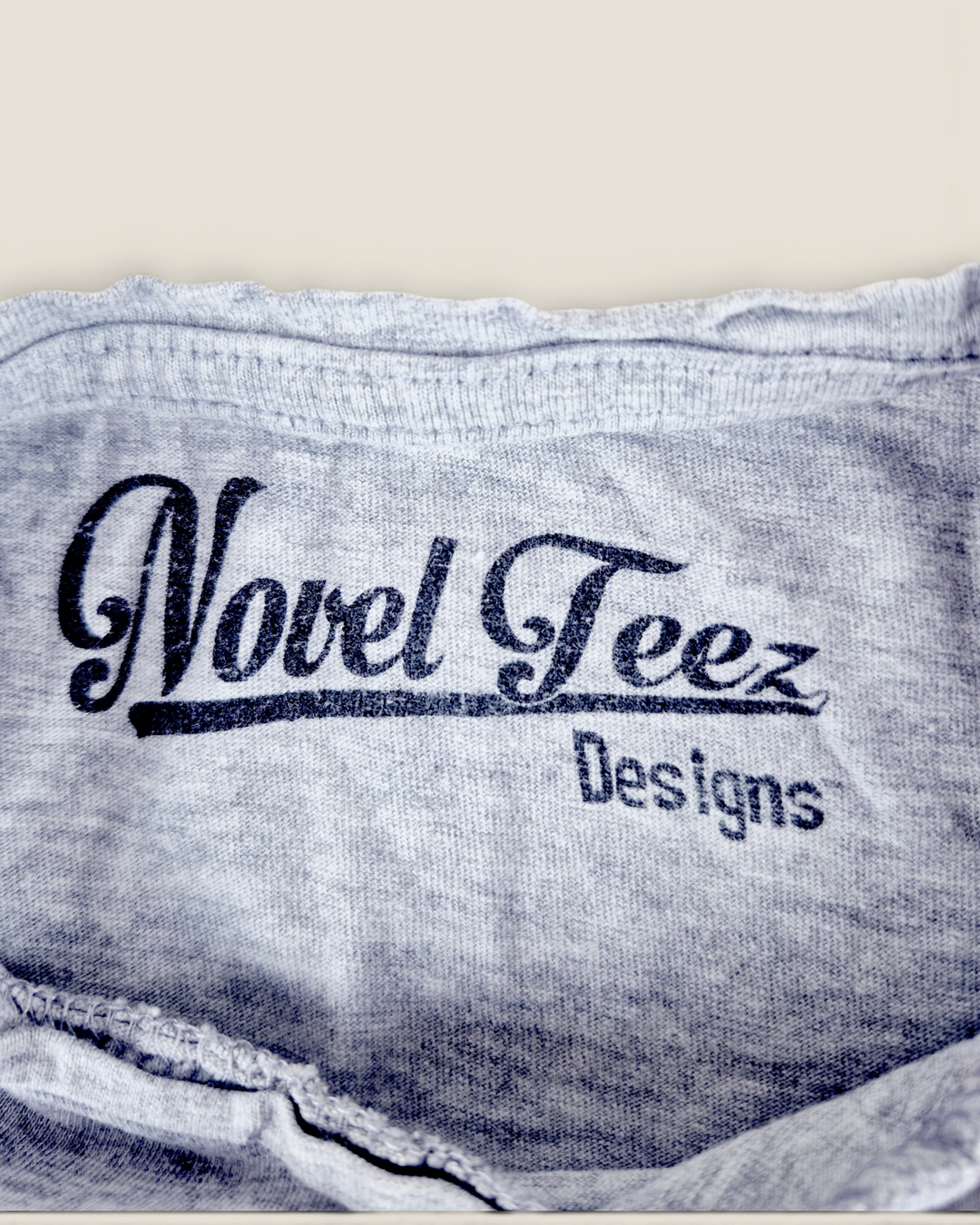 Pre-Loved Novel Teez Canada T Shirt Girls 4Y | Betty’s Marketplace