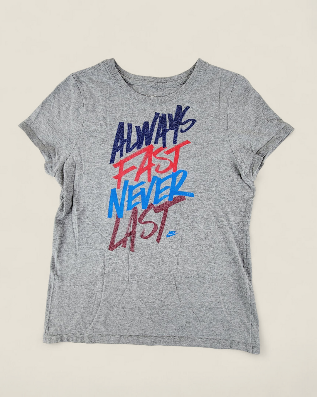NIKE GREY ALWAYS FAST TEE YOUTH LARGE PRE-LOVED