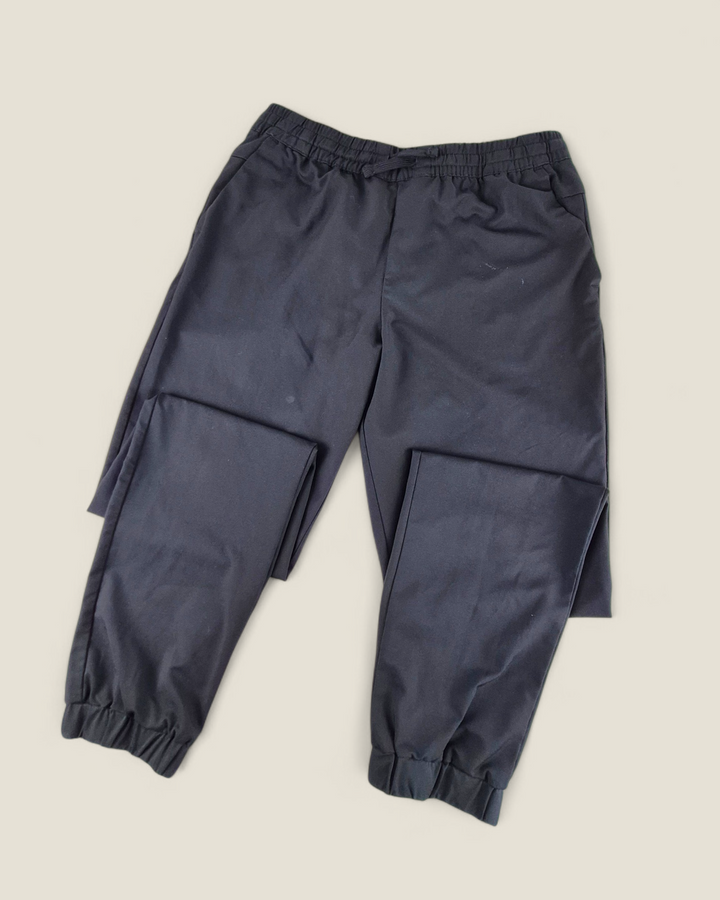 Pre-Loved FWD Black Athletic Pants Youth XL | Betty’s Marketplace