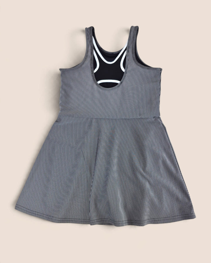 Pre-Loved Black & White Striped Athletic Dress Girls 14-16Y | Betty’s Marketplace