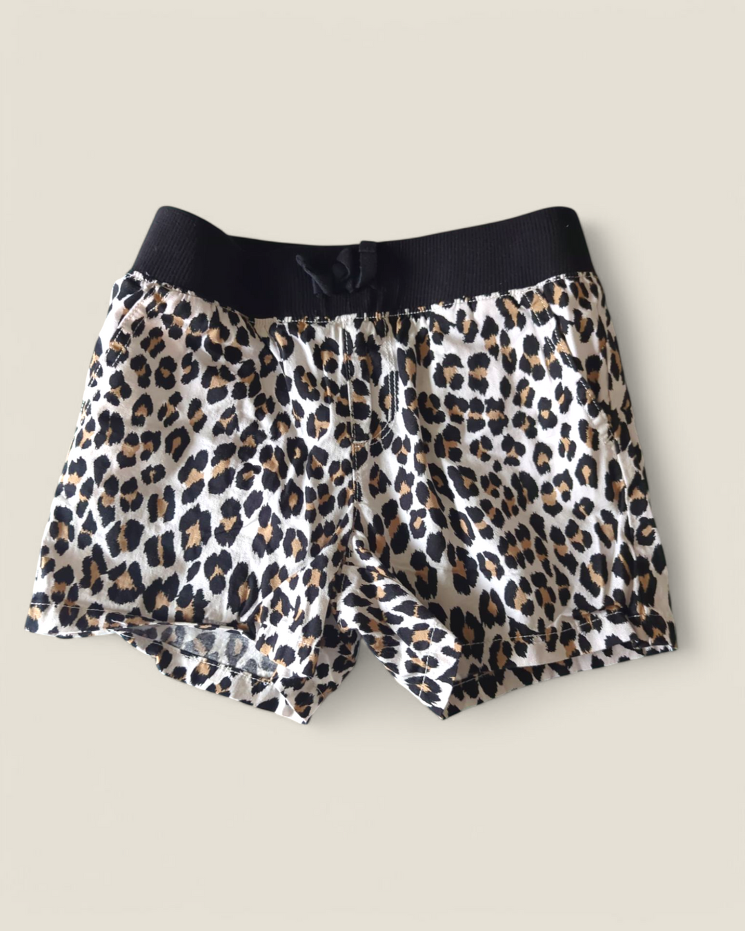 CHILDRENS PLACE ANIMAL PRINT SHORTS 8Y PRE-LOVED