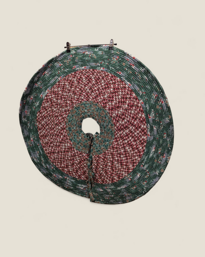 Momma's Gift Shop, Holiday Jelly Roll Rug & Tree Skirts