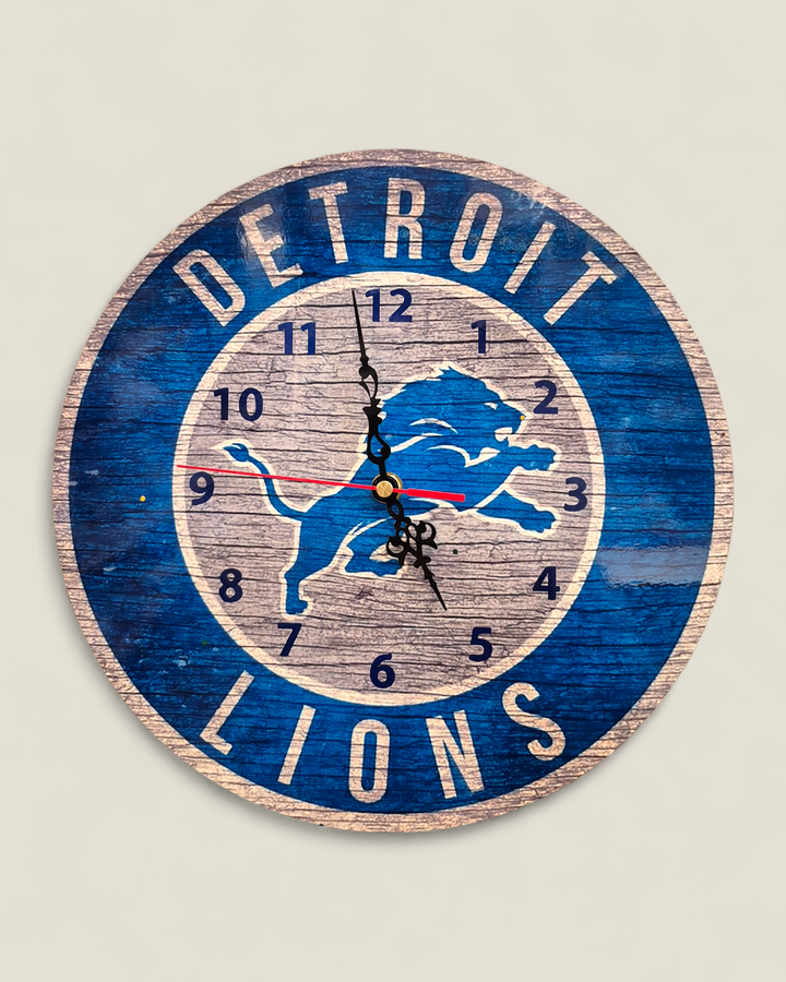 Lindsay's Creations, Clocks