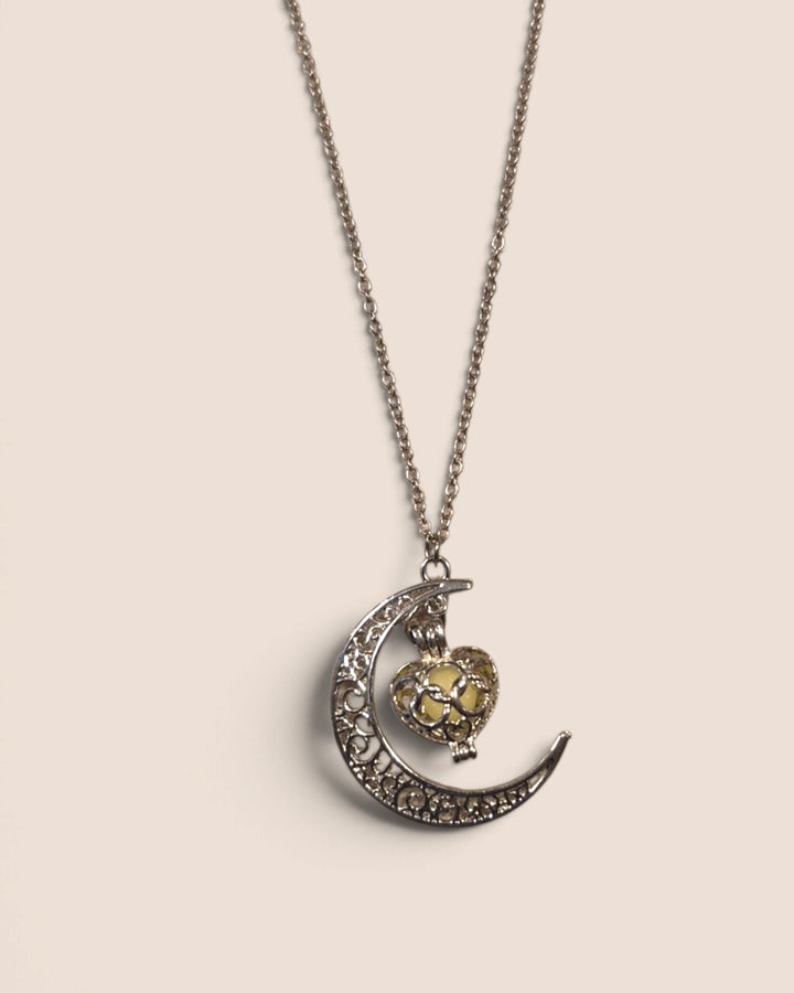 The Crystal Compass, Crystal Necklaces