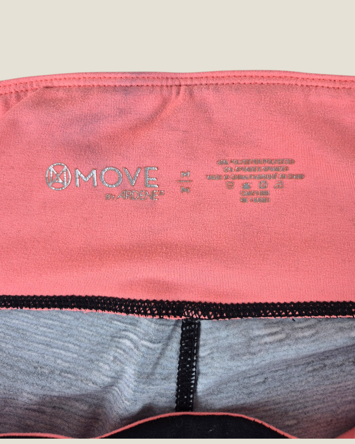 Pre-Loved Ardene Athletic Leggings Ladies Medium | Betty’s Marketplace