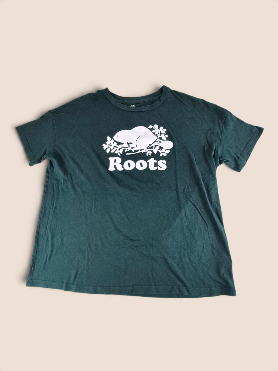 Pre-Loved Roots Green T Shirt Adult Medium | Betty’s Marketplace