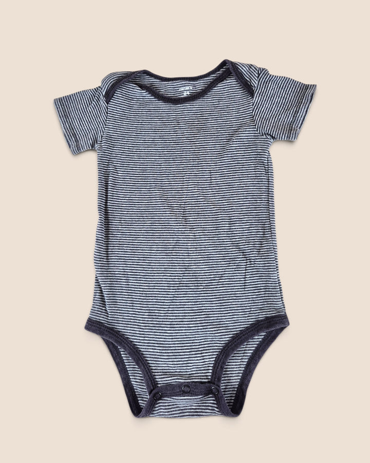Pre-Loved Carter's Grey Striped Onesie 24M | Betty’s Marketplace