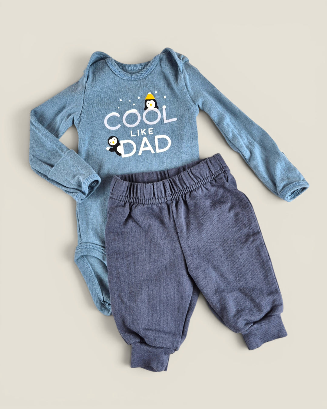 Pre-Loved Carter's Penguin Onesie Outfit NB | Betty’s Marketplace