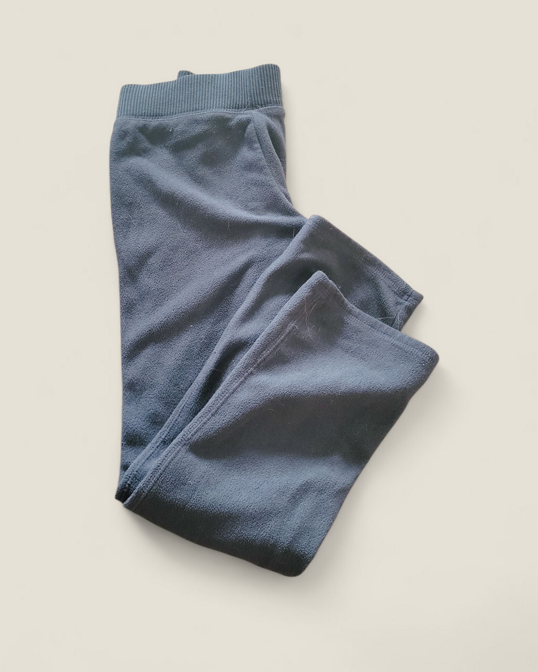 OLD NAVY CHARCOAL FLEECE PANT 8Y PRE-LOVED