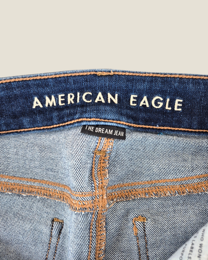 Pre-Loved American Eagle Distressed Jeans Ladies Size 00 | Betty’s Marketplace