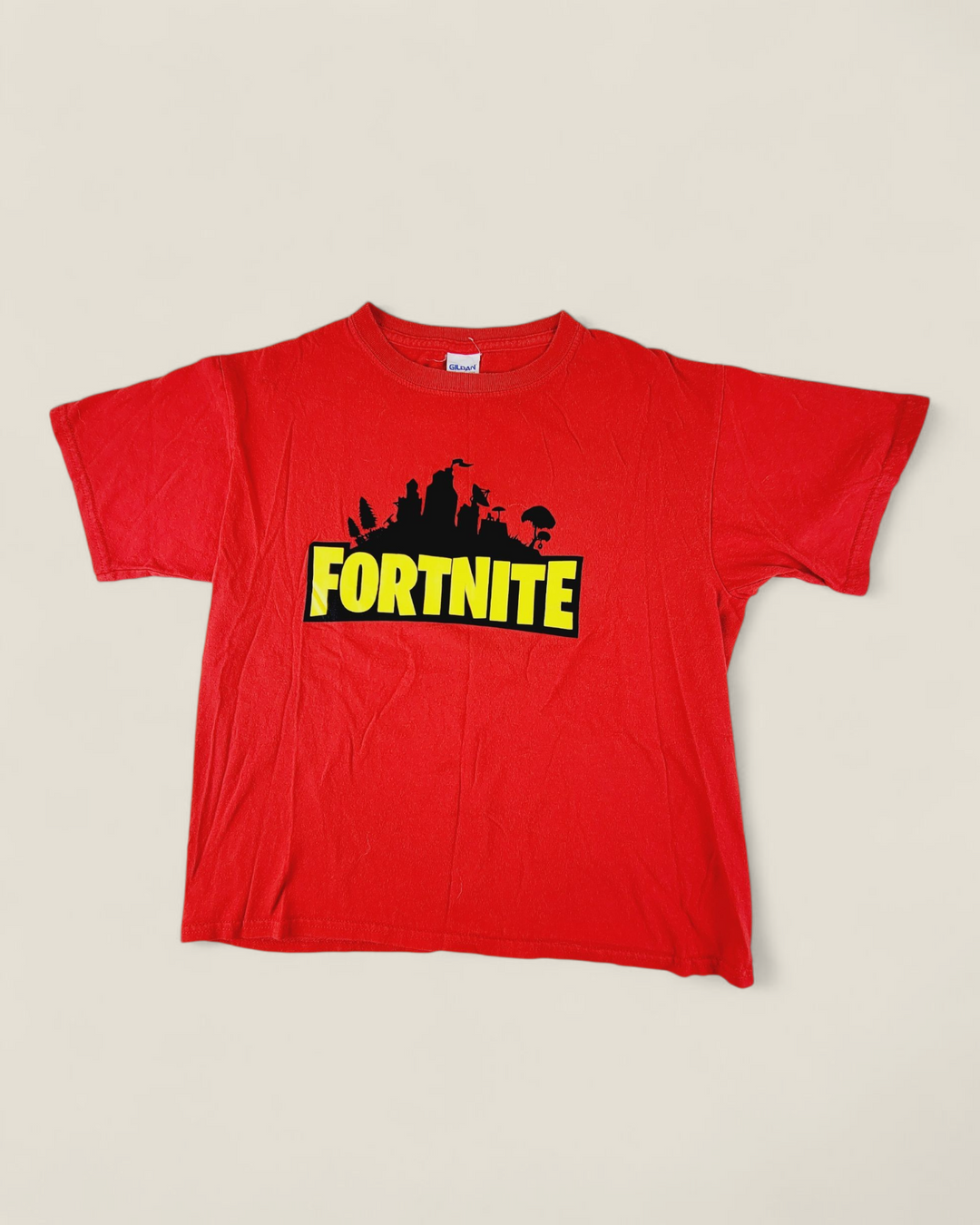 GILDAN RED FORNITE TEE YOUTH LARGE PRE-LOVED
