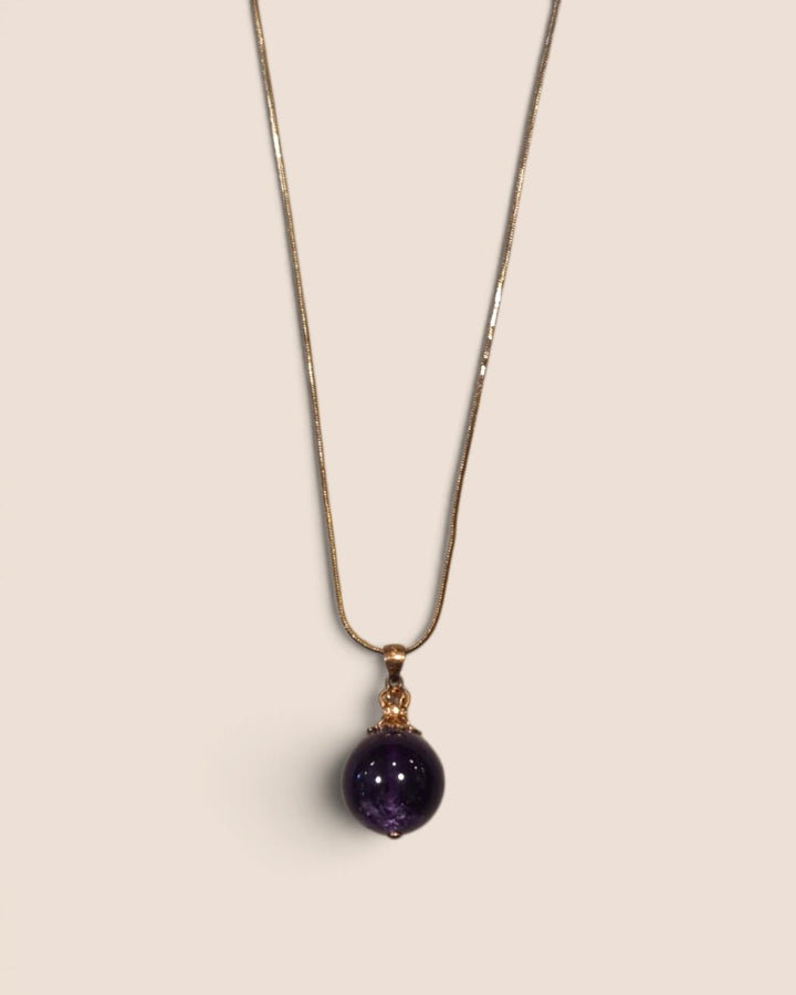 The Crystal Compass, Crystal Necklaces