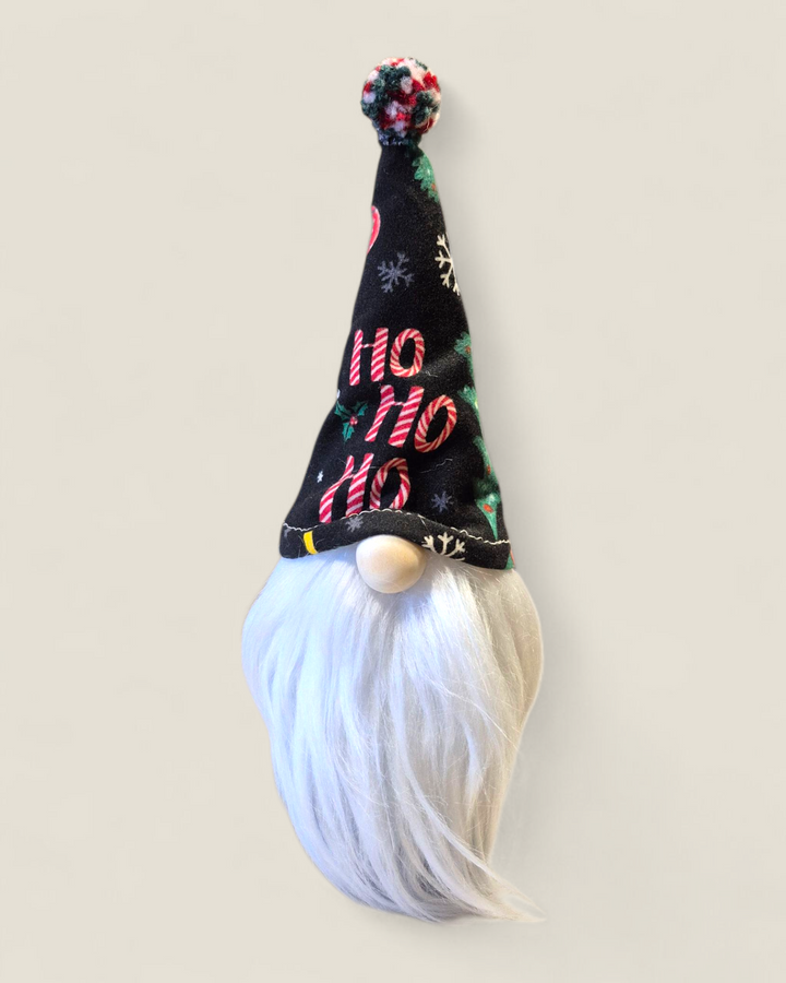 Tracey's Treasures, Holiday Gnomes