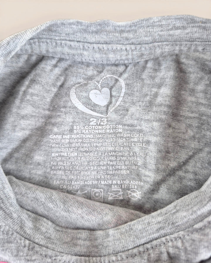 Pre-Loved Grey "Love" T Shirt Girls 2-3Y | Betty’s Marketplace