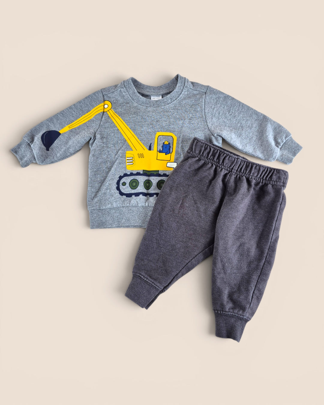 Pre-Loved Carter's Construction Tracksuit 6M | Betty’s Marketplace