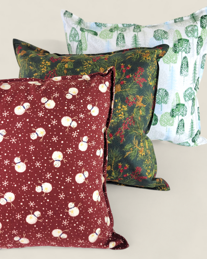 Izzyrai Handmade, Holiday Throw Pillows & Pillow Cases