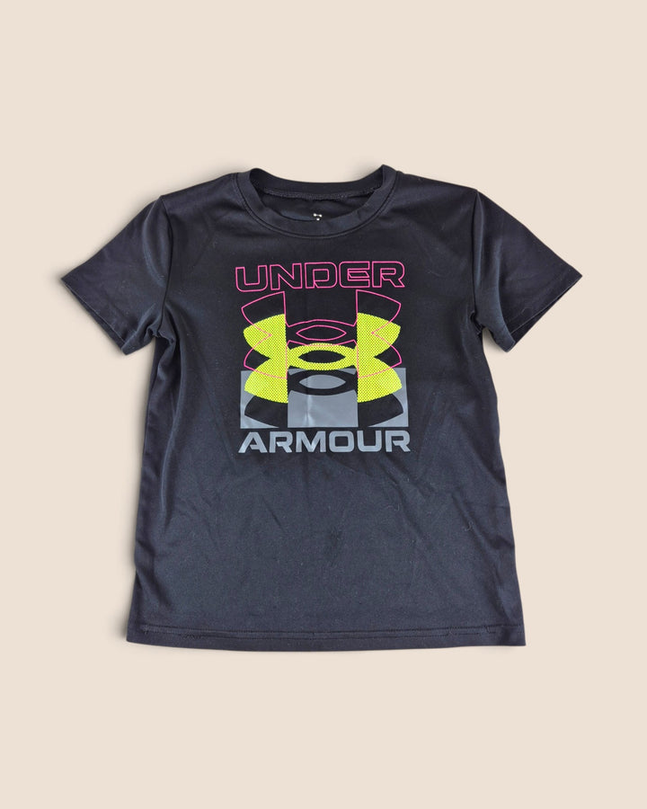 Pre-Loved Under Armour Athletic T Shirt Boys 7Y | Betty’s Marketplace