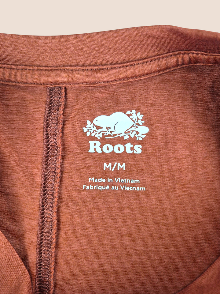 Pre-Loved Roots Orange T Shirt Adult Medium | Betty’s Marketplace