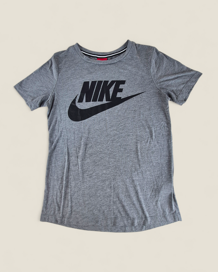 Pre-Loved Nike Grey T Shirt Ladies XS | Betty’s Marketplace