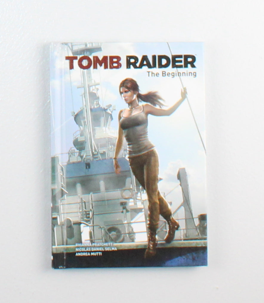 TOMB RAIDER COMIC HARDCOVER EUC