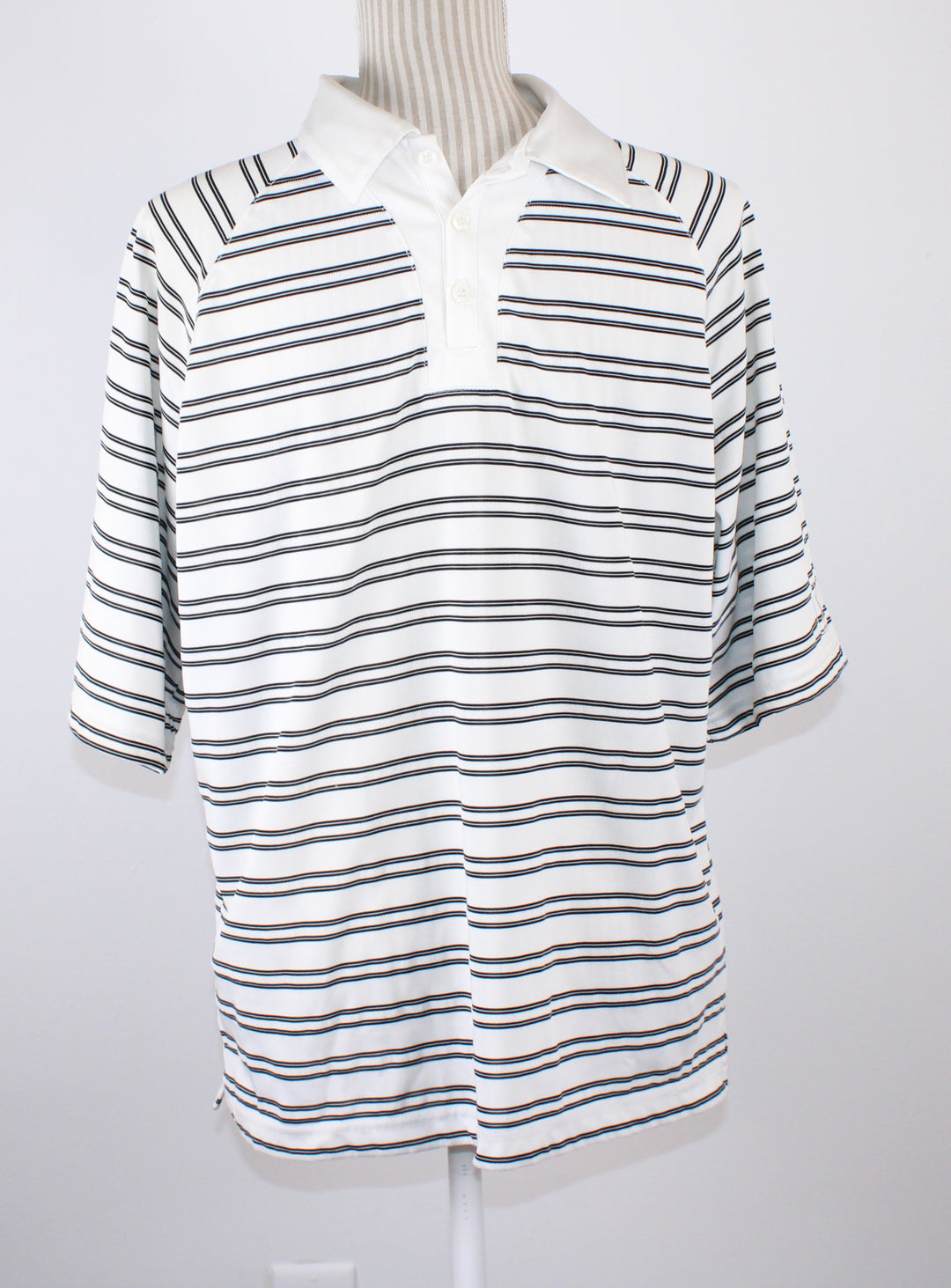 PGA TOUR GOLF TEE MENS MEDIUM PRE-LOVED