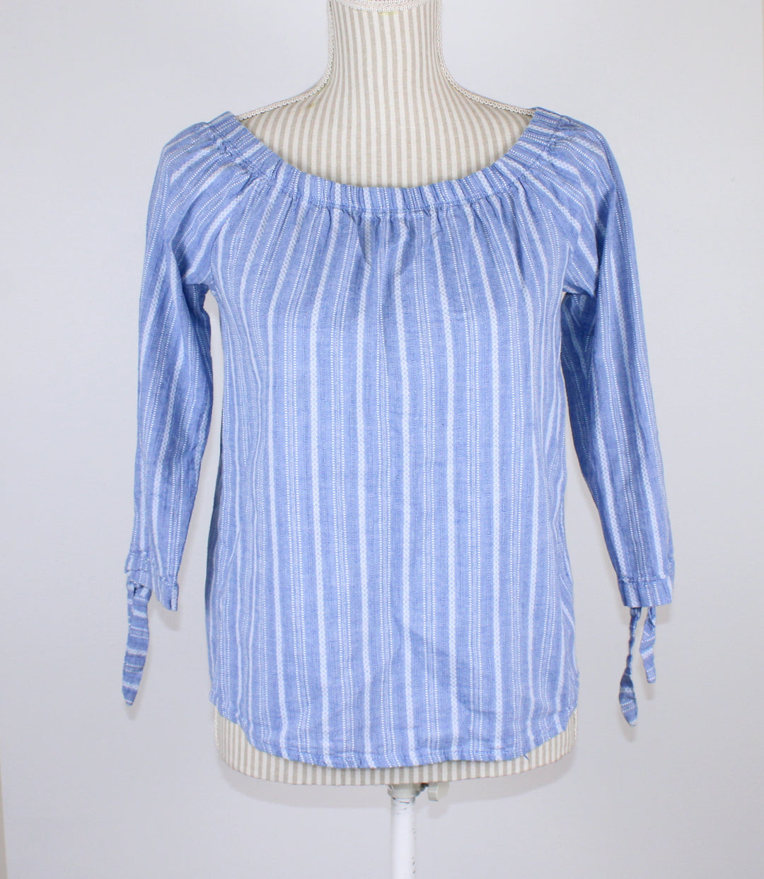 MY STYLE BLUE STRIPED TOP LADIES SMALL EUC