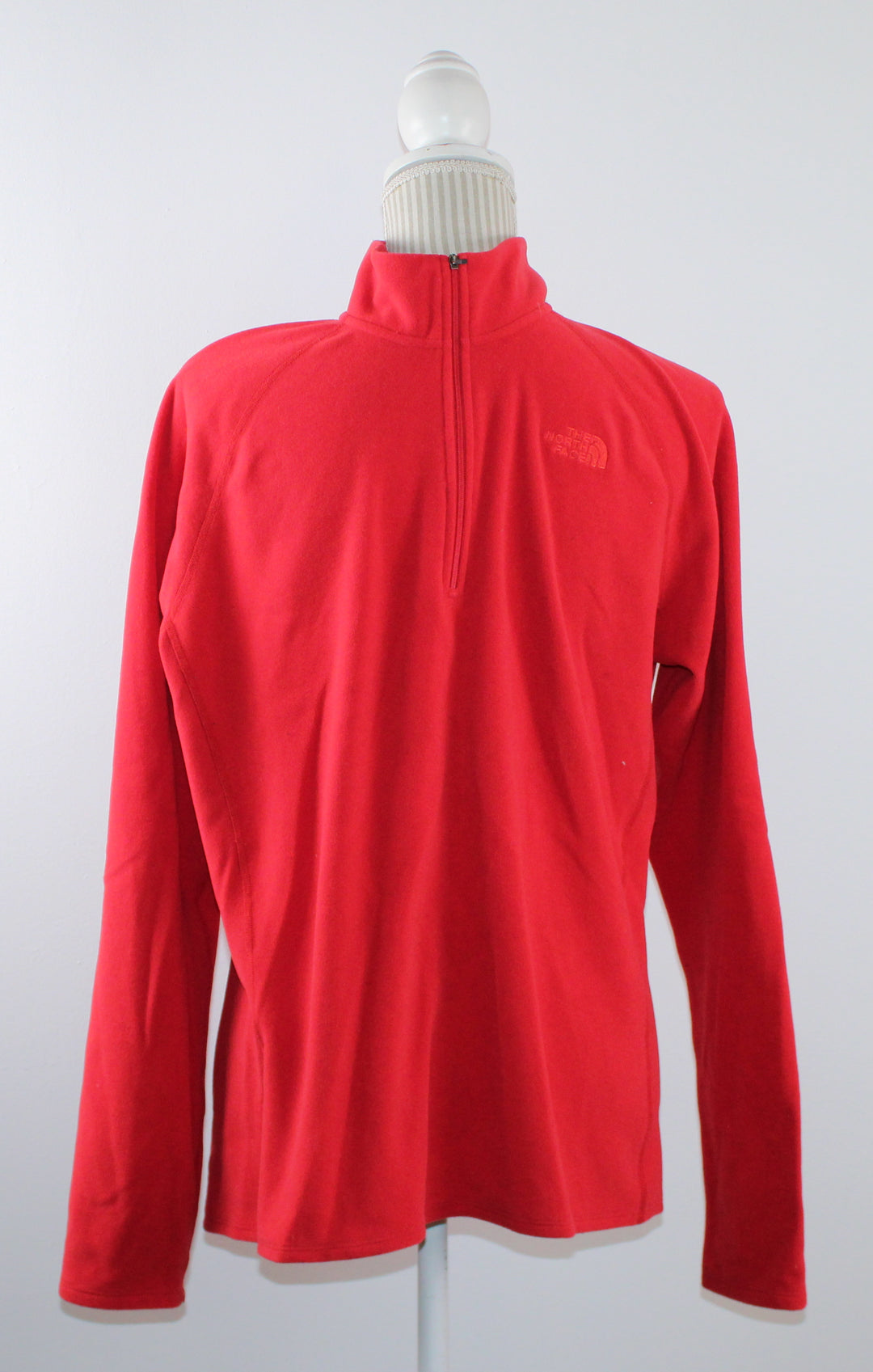 NORTH FACE RED 1/2 SWEATER MENS LARGE EUC